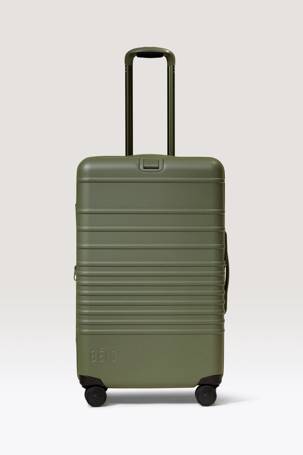 The Medium Luggage Starter Set